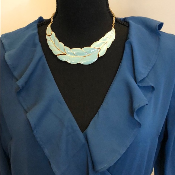 Ruffle blouse - Picture 3 of 6